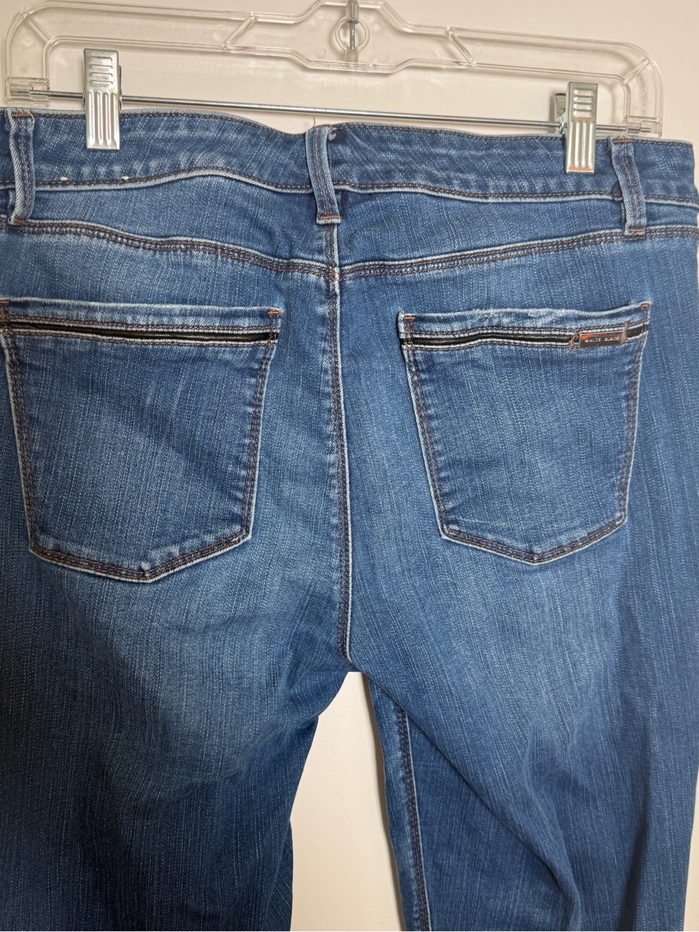 White House Black Market Women's 10 Skinny Ankle Jeans with Zipper Details - Picture 7 of 9